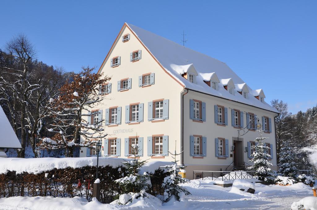 Hotel Hofgut Sternen - Wohnen In Kunst Und Kultur 브라이트나우 외부 사진