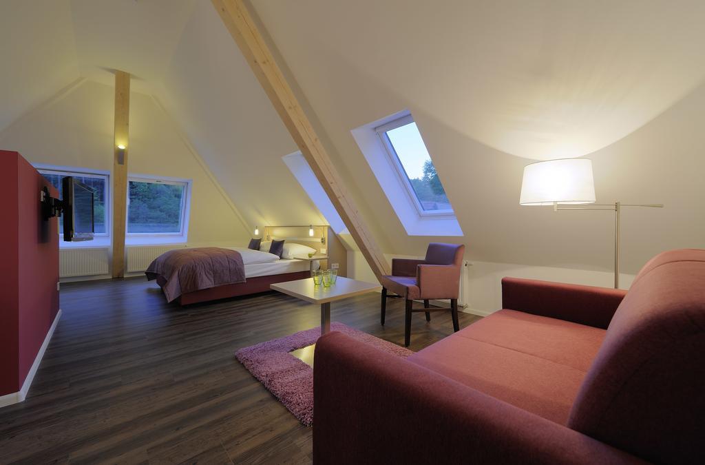 Hotel Hofgut Sternen - Wohnen In Kunst Und Kultur 브라이트나우 외부 사진